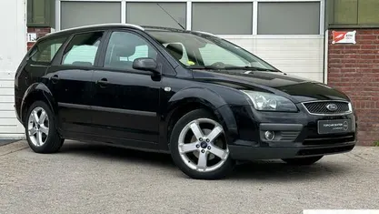 Occasion Ford Focus Futura 101 PK (74 kW) 2006 Zwart Stationwagen