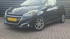 Blauw Gebruikt 2017 Peugeot 208 Hatchback | € 4.950 (Super prijs)