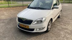 Wit, metallic lak Gebruikt 2012 Skoda Fabia Ambition Hatchback | € 2.499 (Eerlijke prijs)