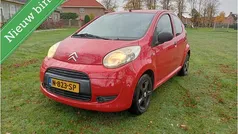 Rood Gebruikt 2009 Citroën C1 Hatchback | € 1.950 (Eerlijke prijs)
