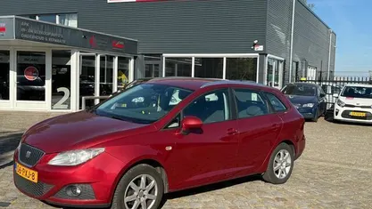 Occasion Seat Ibiza ST Ecomotive 75 PK (55 kW) 2011 Rood Stationwagen