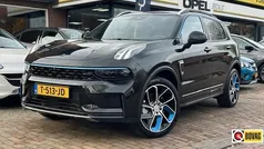 Zwart (metallic) Gebruikt 2023 Lynk & Co 01 SUV | € 26.900 (Eerlijke prijs)