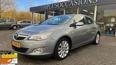 Grijs Gebruikt 2010 Opel Astra Cosmo Hatchback | € 3.945 (Eerlijke prijs)
