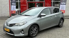 Grijs Gebruikt 2014 Toyota Auris Hybrid Hatchback | € 11.400 (Eerlijke prijs)