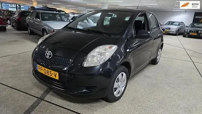 Gebruikt 2007 Toyota Yaris Hatchback | € 3.450 (Eerlijke prijs)