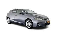 Mercury gray metallic (grijs metallic) Gebruikt 2012 Lexus CT200h Business Edition Hatchback | € 7.945 (Eerlijke prijs)