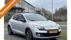 Grijs Gebruikt 2013 Renault Mégane III Bose Edition Hatchback | € 5.950 (Eerlijke prijs)