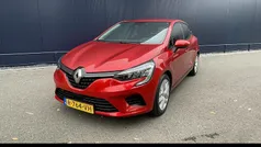Gebruikt 2022 Renault Clio V Zen Hatchback | € 15.245 (Eerlijke prijs)