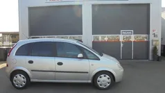 Grijs Gebruikt 2004 Opel Meriva MPV | € 1.500 (Eerlijke prijs)