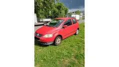 Rood Gebruikt 2007 VW Fox Trendline Hatchback | € 1.350 (Eerlijke prijs)