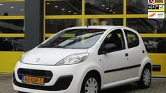Wit Gebruikt 2012 Peugeot 107 Hatchback | € 2.950 (Eerlijke prijs)