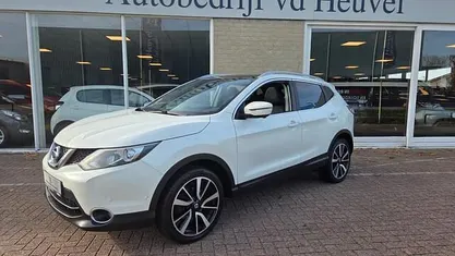 Gebruikt 2015 Nissan Qashqai 360º SUV | € 10.450 (Super prijs)