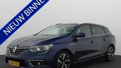 Blauw Gebruikt 2020 Renault Mégane GrandTour Bose Edition Stationwagen | € 16.183 (Eerlijke prijs)