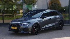 Grijs Gebruikt 2022 Audi A3 Sportback e-tron Competition Sedan | € 32.950 (Eerlijke prijs)