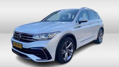 Wit Gebruikt 2021 VW Tiguan R-line SUV | € 34.950 (Eerlijke prijs)