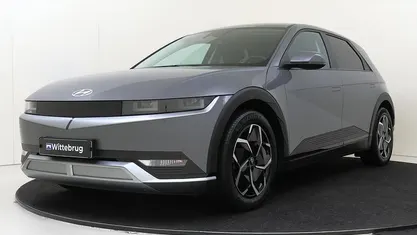 Grijs Gebruikt 2023 Hyundai Ioniq 5 Style SUV | € 34.925 (Eerlijke prijs)