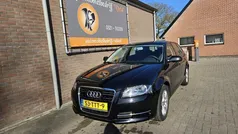 Zwart Gebruikt 2012 Audi A3 Sportback Attraction Hatchback | € 8.995 (Eerlijke prijs)