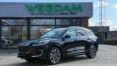 Zwart Gebruikt 2024 Ford Kuga Vignale SUV | € 37.870 (Eerlijke prijs)