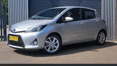 Grijs Gebruikt 2012 Toyota Yaris Hatchback | € 7.750 (Eerlijke prijs)