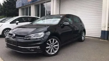 Occasion 2019 VW Golf Highline Sedan | € 19.990 (Eerlijke prijs)