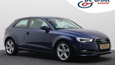 Blauw Gebruikt 2013 Audi A3 Ambition Hatchback | € 8.950 (Eerlijke prijs)