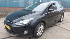 Zwart, metallic lak Gebruikt 2011 Ford Focus Titanium Stationwagen | € 1.350 (Super prijs)
