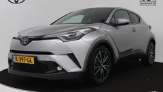 Grijs metallic Gebruikt 2018 Toyota C-HR Executive SUV | € 21.445 (Eerlijke prijs)