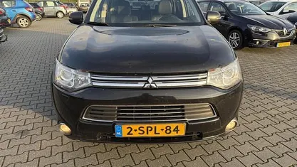 Occasion Mitsubishi Outlander Intense+ 121 PK (88 kW) 2013 SUV