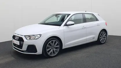 Wit (metallic) Gebruikt 2020 Audi A1 Sportback Comfort Hatchback | € 23.440 (Eerlijke prijs)