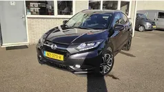 Zwart (metallic) Gebruikt 2017 Honda HR-V Executive SUV | € 17.750 (Eerlijke prijs)