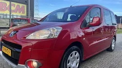 Rood Gebruikt 2009 Peugeot Partner Tepee MPV | € 3.999 (Goede deal)