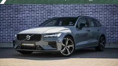Grijs Gebruikt 2023 Volvo V60 Plus Stationwagen | € 37.899 (Eerlijke prijs)