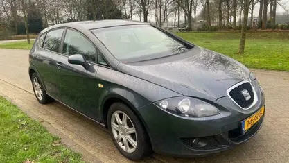 Grijs Gebruikt 2006 Seat Leon Stylance Hatchback | € 2.150 (Eerlijke prijs)