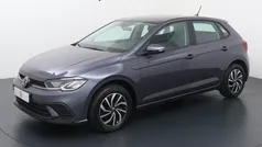 Grijs Gebruikt 2023 VW Polo Life Hatchback | € 19.840 (Eerlijke prijs)