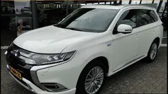 Gebruikt 2021 Mitsubishi Outlander Intense+ SUV | € 26.495 (Eerlijke prijs)