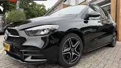 Zwart Gebruikt 2022 Mercedes B250e AMG line MPV | € 27.500 (Super prijs)