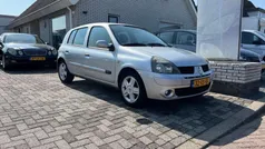 Gebruikt 2005 Renault Clio II Hatchback | € 1.250 (Super prijs)