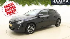 Zwart Gebruikt 2022 Peugeot 208 Allure Hatchback | € 18.945 (Eerlijke prijs)