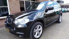 Zwart, metallic lak Gebruikt 2011 BMW X5 Executive SUV | € 15.950 (Eerlijke prijs)