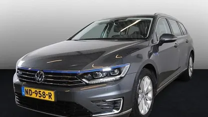 Occasion 2016 VW Passat GTE Stationwagen | € 18.945 (Eerlijke prijs)
