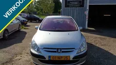 Grijs Gebruikt 2004 Peugeot 307 Hatchback | € 1.750 (Eerlijke prijs)