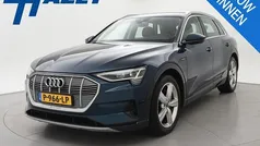 Blauw Gebruikt 2021 Audi e-tron SUV | € 31.950 (Eerlijke prijs)