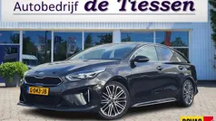 Zwart Gebruikt 2019 Kia ProCeed Hatchback | € 18.945 (Eerlijke prijs)