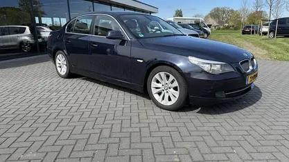 Blauw Occasion 2011 BMW 520 Sedan | € 8.250 (Super prijs)