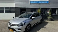 Grijs Gebruikt 2019 Renault Clio IV LIMITED Hatchback | € 12.888 (Eerlijke prijs)