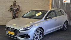 Gebruikt 2022 Hyundai i30 Hatchback | € 17.799 (Eerlijke prijs)