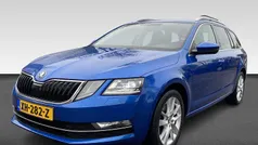 Blauw Gebruikt 2019 Skoda Octavia Business Line Stationwagen | € 15.430 (Eerlijke prijs)