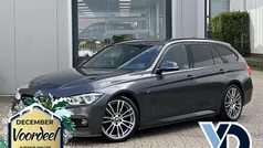 Grijs Gebruikt 2018 BMW 320 Executive Stationwagen | € 20.945 (Eerlijke prijs)