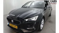 Zwart, metallic lak Gebruikt 2020 Seat Leon FR Hatchback | € 19.900 (Eerlijke prijs)