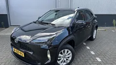 Zwart Gebruikt 2022 Toyota Yaris Cross Active SUV | € 26.400 (Eerlijke prijs)